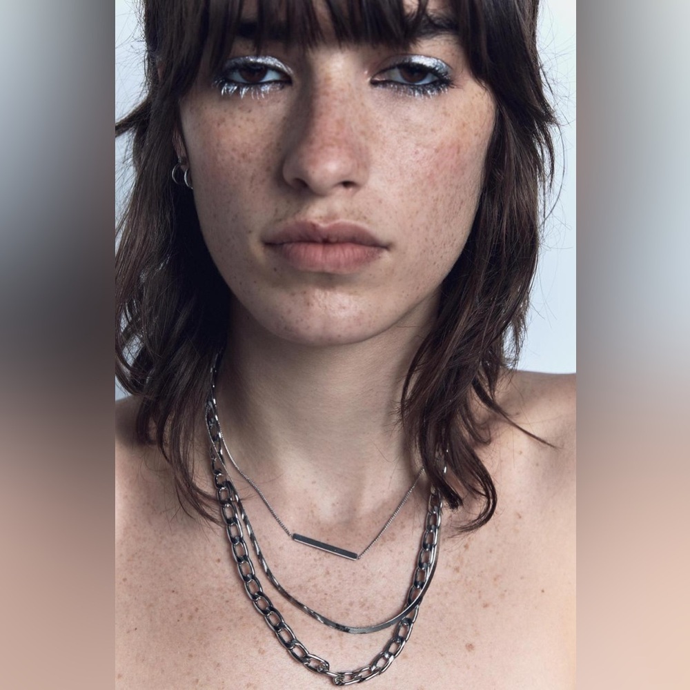 NWT. Zara Silver Tone 3pcs Chain. Necklace.
